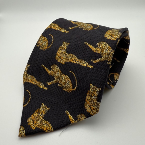 leopard necktie